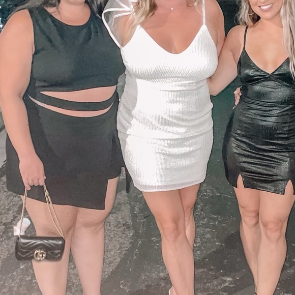 Lulus Dresses & Skirts - White sequin dress